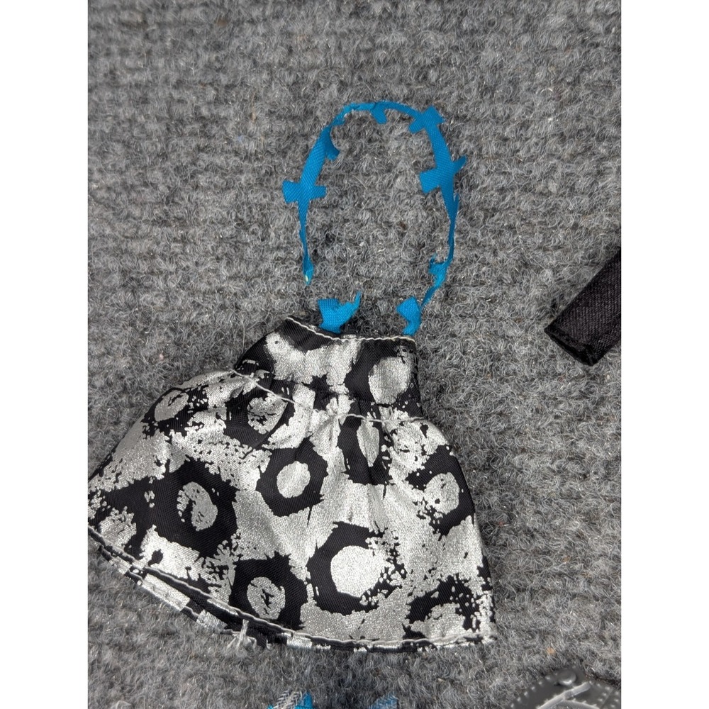 Lot Of Monster High Frankie‎ Stein Clothes & Accessories Belt Purse Shoes READ - Picture 3 of 10